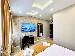 Side One Design Hotel