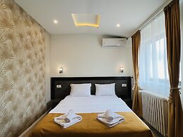 Side One Design Hotel