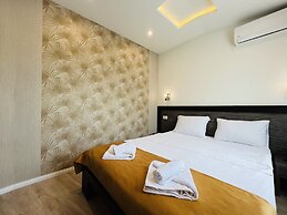 Side One Design Hotel