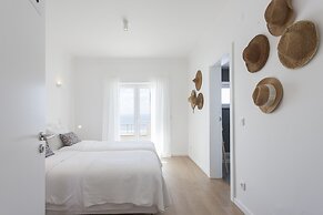 Blue Buddha Beach Rooms & Suites