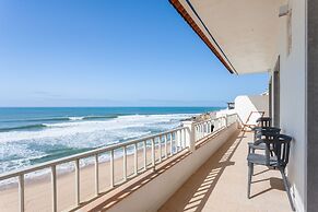Blue Buddha Beach Rooms & Suites