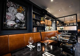 The Huntsman Inn
