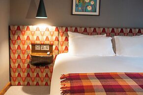 The Huntsman Inn