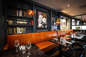 The Huntsman Inn