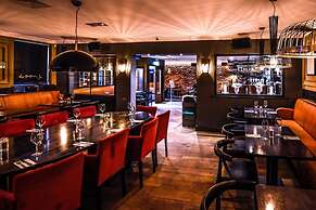 The Huntsman Inn