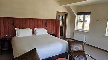 The Huntsman Inn