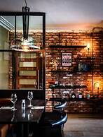 The Huntsman Inn