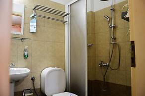 Ilion Hotel