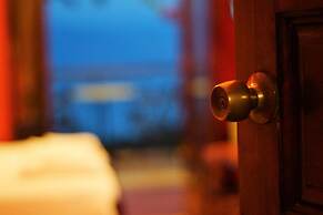 Ilion Hotel