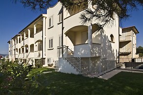 Villette Tina