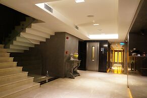 The New Hotel Zeybek