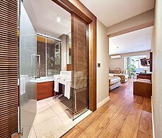 The New Hotel Zeybek
