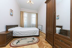 Alma Apartments