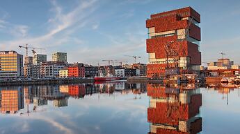 Holiday Inn Express Antwerp City Centre by IHG