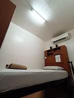 Red Inn Court - Hostel