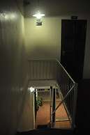 Red Inn Court - Hostel