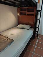 Red Inn Court - Hostel
