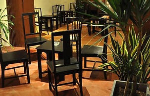 Red Inn Court - Hostel