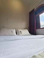 Red Inn Court - Hostel