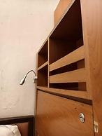 Red Inn Court - Hostel
