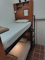 Red Inn Court - Hostel