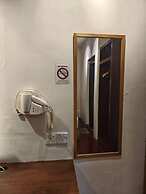 Red Inn Court - Hostel