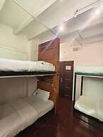 Red Inn Court - Hostel