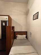 Red Inn Court - Hostel