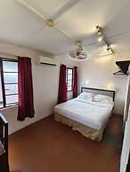 Red Inn Court - Hostel
