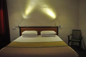 Red Inn Court - Hostel