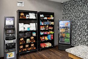 Home Inn & Suites Swift Current