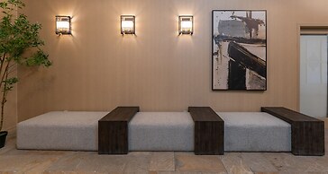 Prestige Vernon Hotel