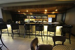 Mount Meru Hotel
