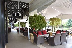 Mount Meru Hotel