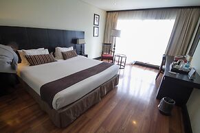 Mount Meru Hotel