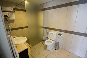 Mount Meru Hotel