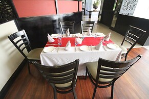 Mount Meru Hotel
