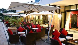 Mount Meru Hotel