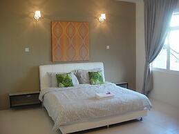 Shamrock Beach Villas