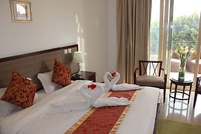 Soluxe Cairo Hotel