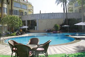 Soluxe Cairo Hotel