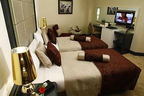 Mirilayon Hotel