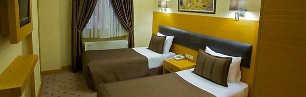 Mirilayon Hotel