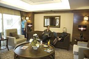 Mirilayon Hotel