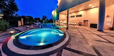 The LaLiT Chandigarh