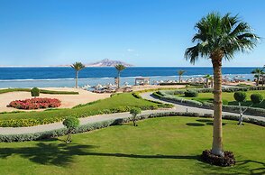 Charmillion Club Resort