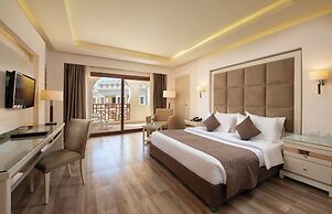 Charmillion Club Resort