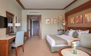 Charmillion Club Resort