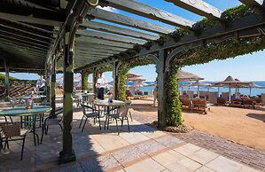 Charmillion Club Resort