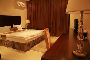 Mikhael's Hotel